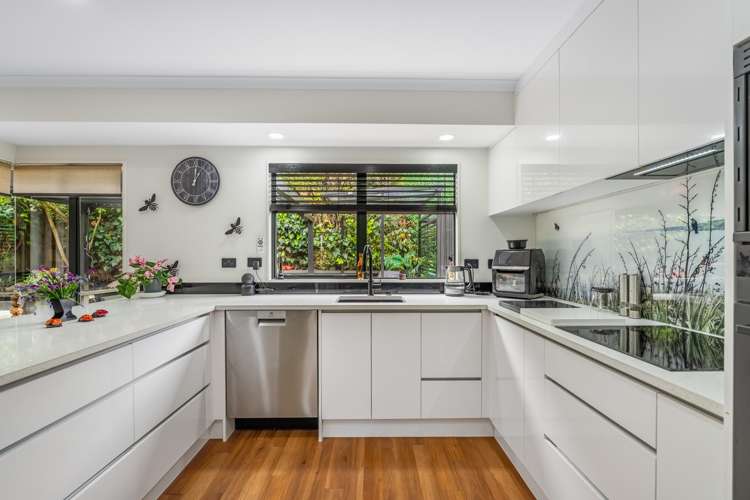 10 Isaac Place East Tamaki Heights_7