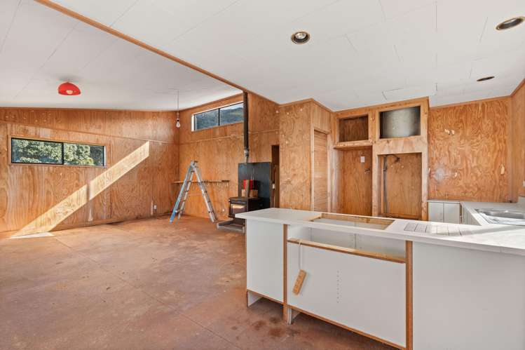 1105 Mataikona Road Mataikona_18