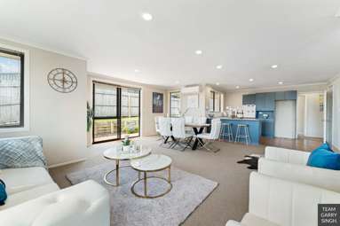 24 Mt Lebanon Crescent_3
