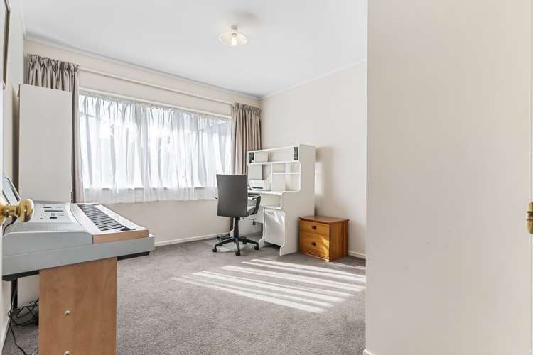 10 Lochend Place Highland Park_14