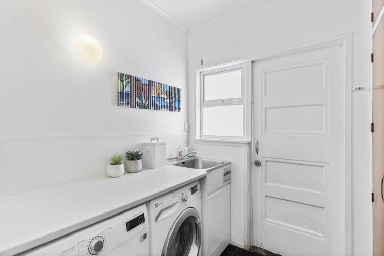 18 Karaka Street New Lynn_23