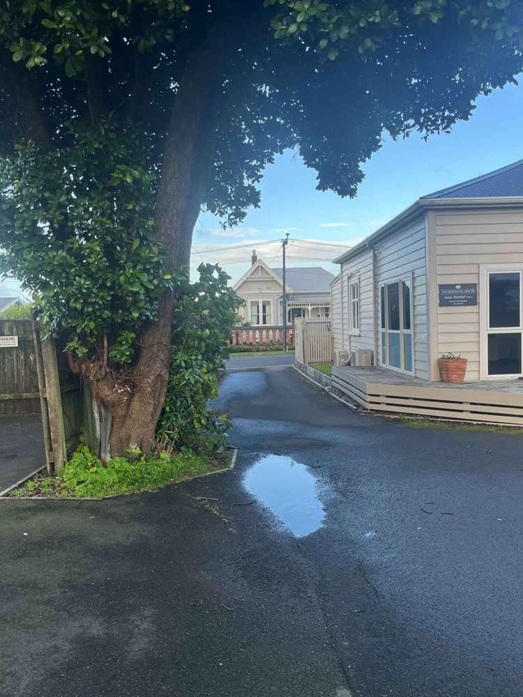 127 Vivian Street New Plymouth_10