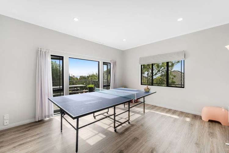 10 Beach Road Mellons Bay_25