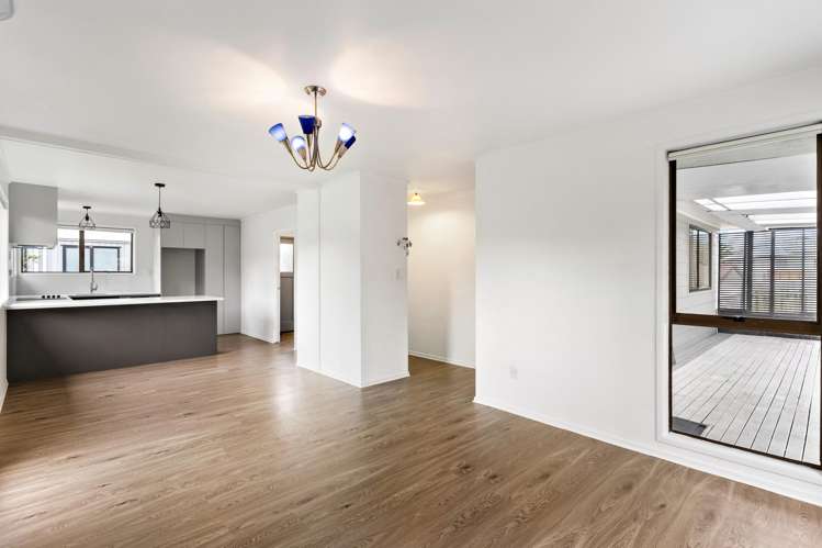 21 Fitzherbert Avenue West Harbour_1