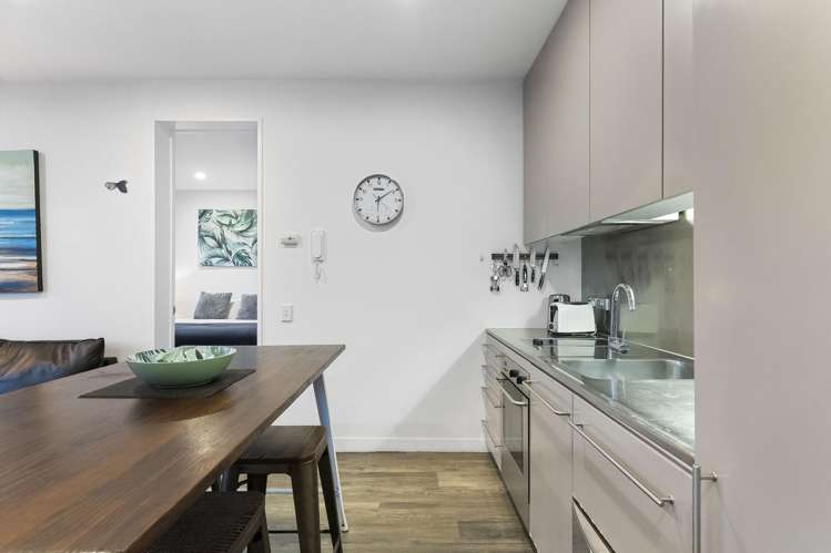 303/22 Fisher-Point Drive Freemans Bay_15