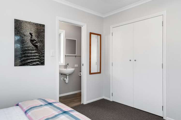 54a Pemberton Crescent Greerton_11