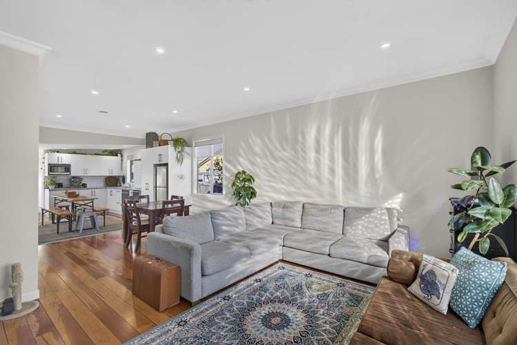 83 Tukapa Street_4