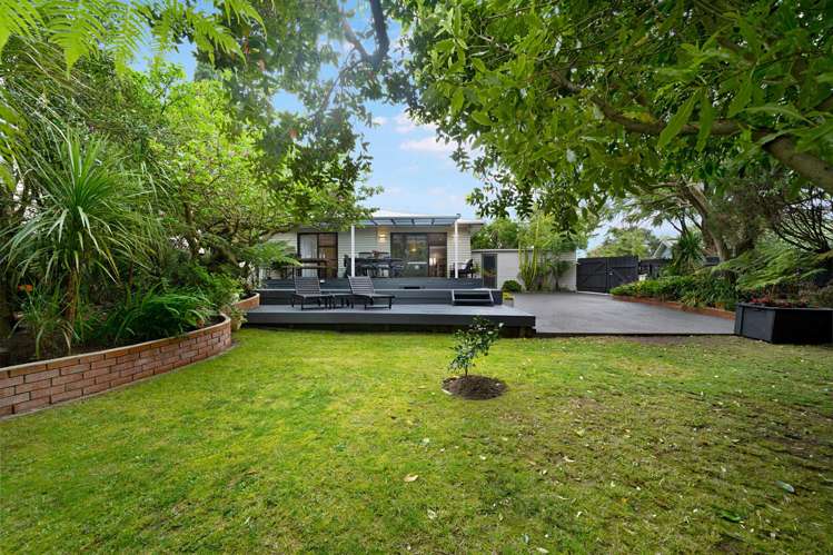 2 Riserra Drive Ranui_22