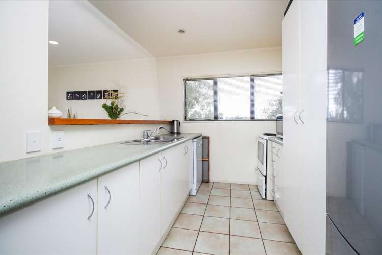 1/9 Marewa Street Te Atatu South_4