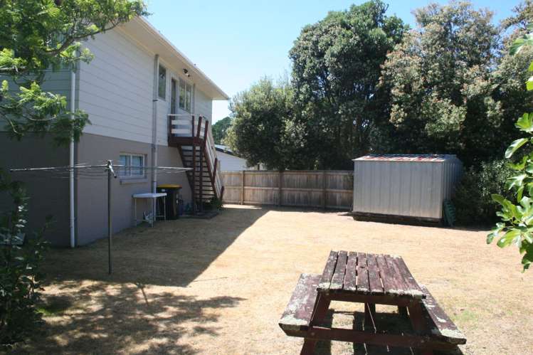 24 Pitkethley Circle Pauanui_12