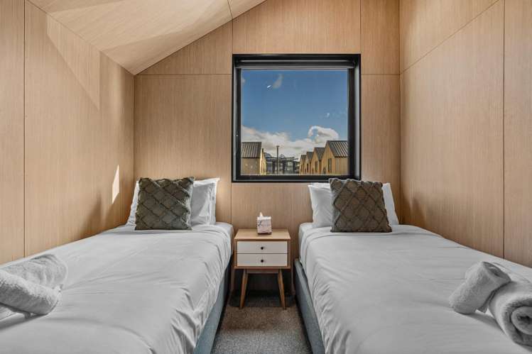 22/6 Hall Street Frankton_12