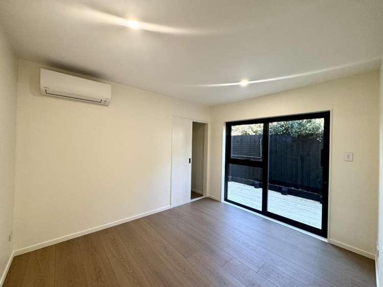 8a Gorrie Ave 1662_16