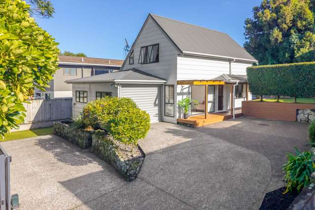 Ellerslie Oasis: Sun & Space Beyond Compare