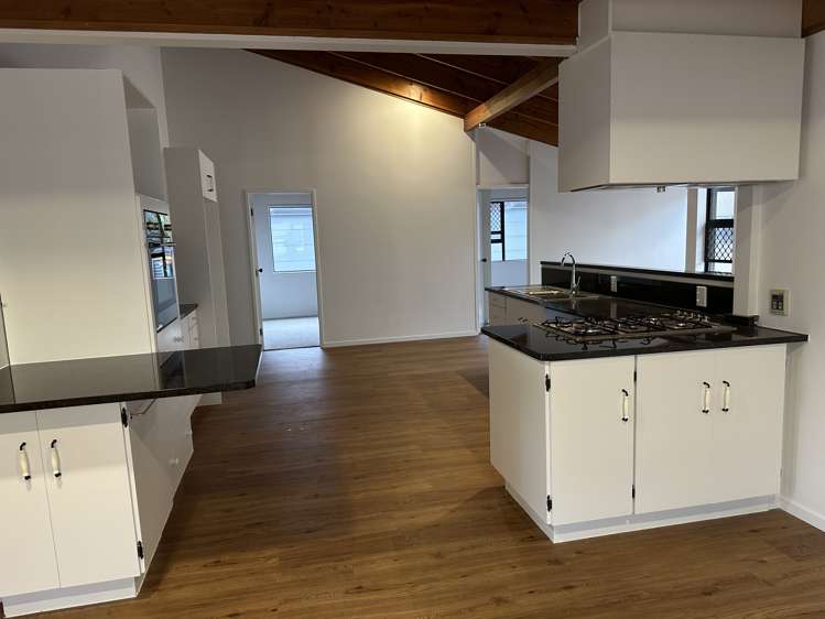 28 Onslow Ave Epsom Central_9