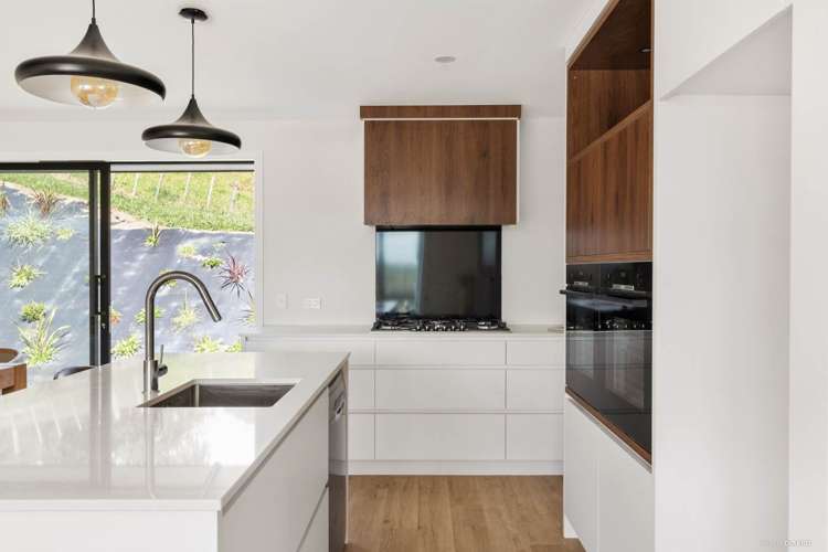 80 Onewhero-Tuakau Bridge Road Onewhero_7