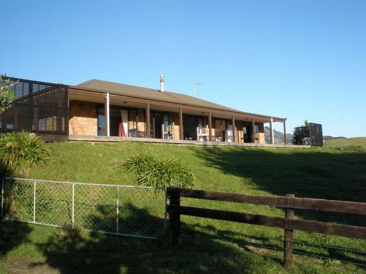 159 Pukenamu Road Te Horo_20