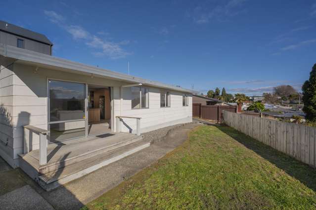 First home, Great Views, Sunny and Modern.