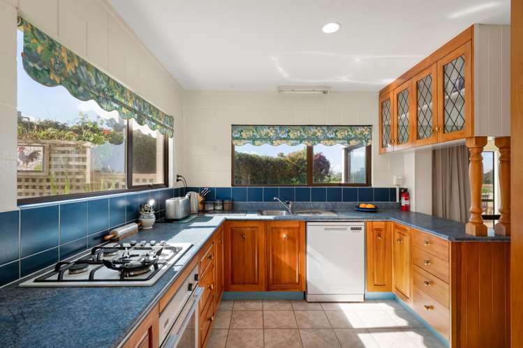 16 Pohutukawa Drive_5