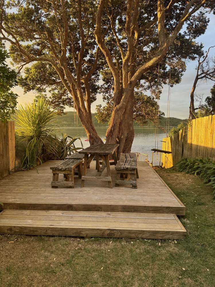 64 Wallis Street Raglan_45