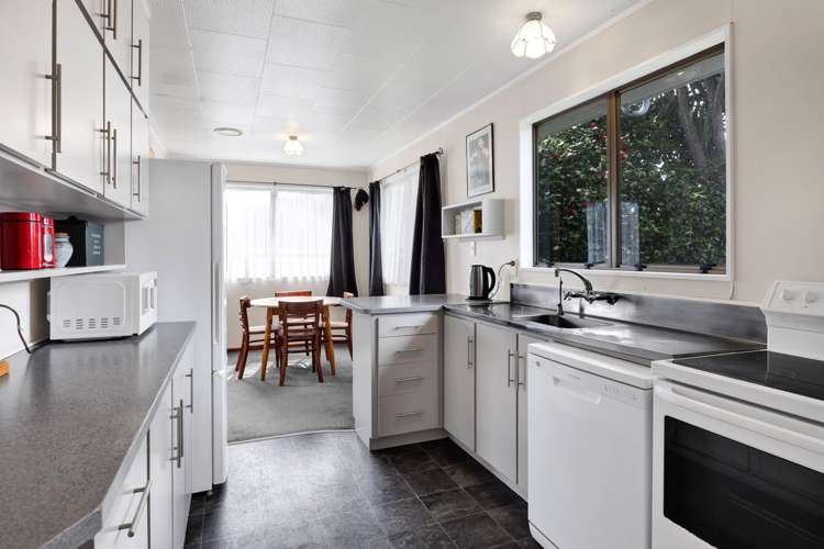 6 Sunnyvale Street Bell Block_8