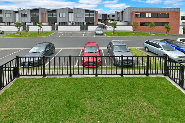 8 Watermill Lane Silverdale_19