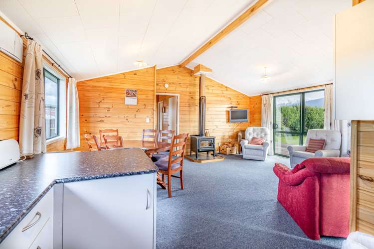 5 Speight Street Te Anau_12