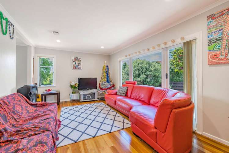 19 Chilcott Road Henderson_14