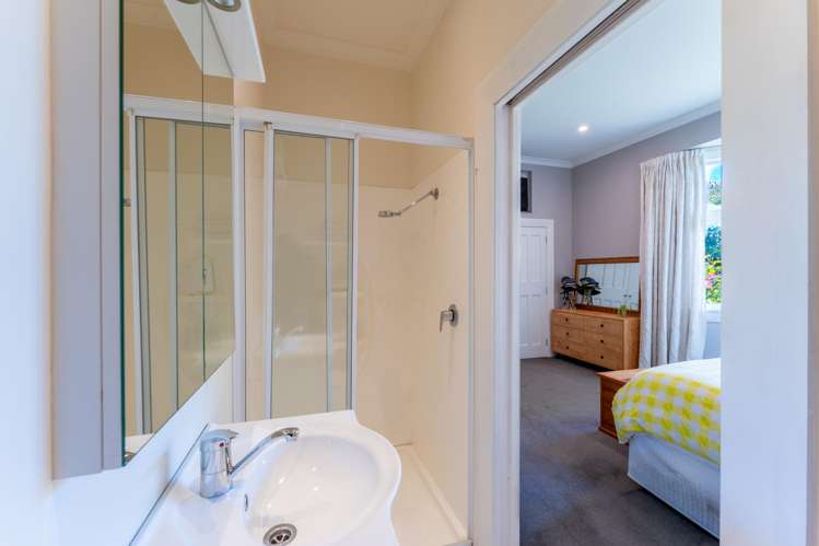 8 Saint Johns Avenue Highfield_16