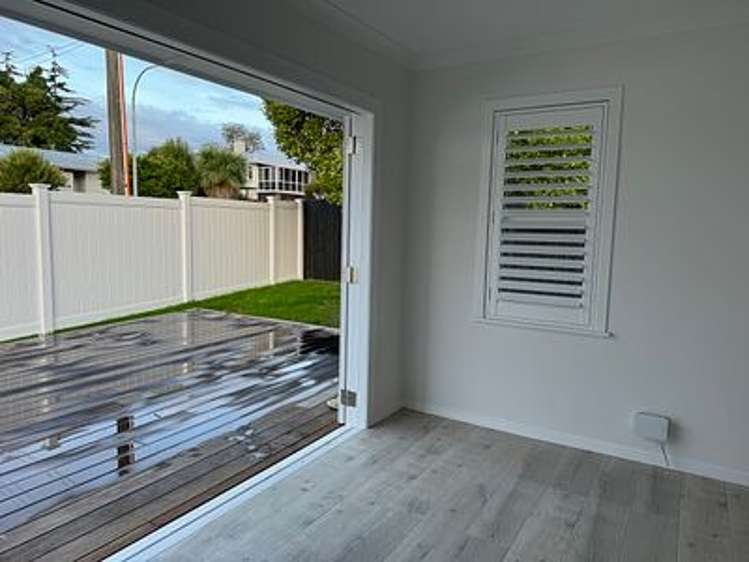 117 Vodanovich Road Te Atatu South_5