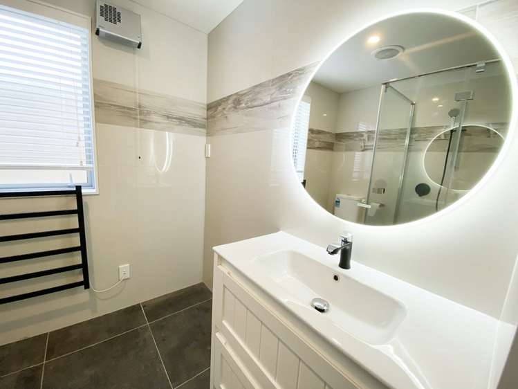 42 Timmer Road Flat Bush_7