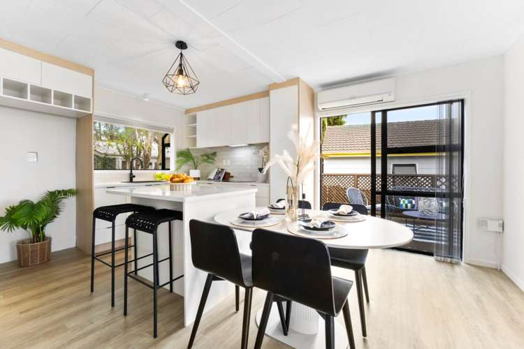 22A Madigan Place Glendene_6