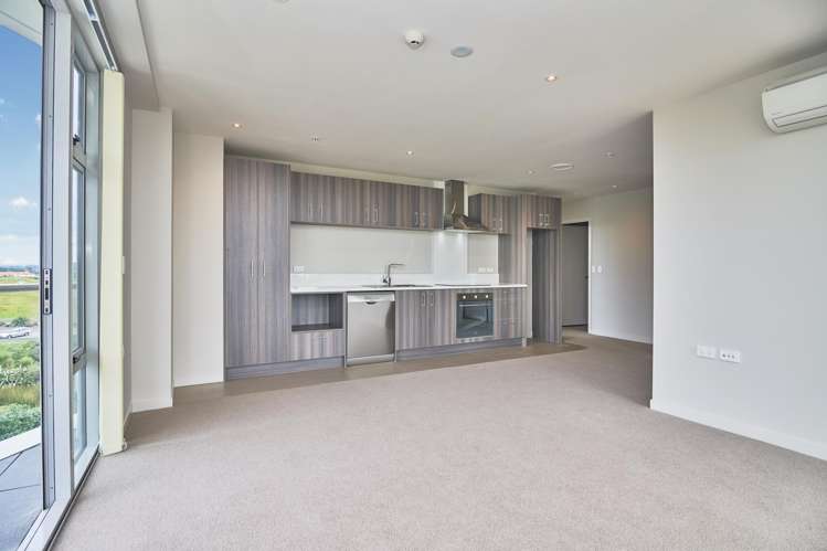 304/5 Rose Garden Lane Albany_3