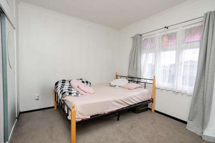 24 Thyra Street Dannevirke_12