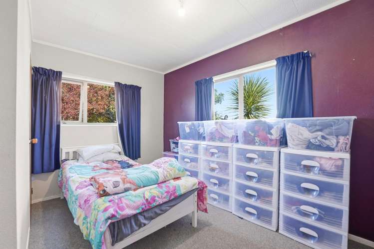 29 Exeter Crescent Springvale_11