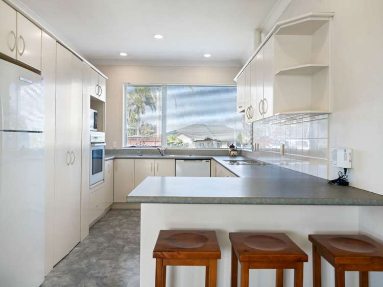 6 Graham Tagg Close Pahurehure_7