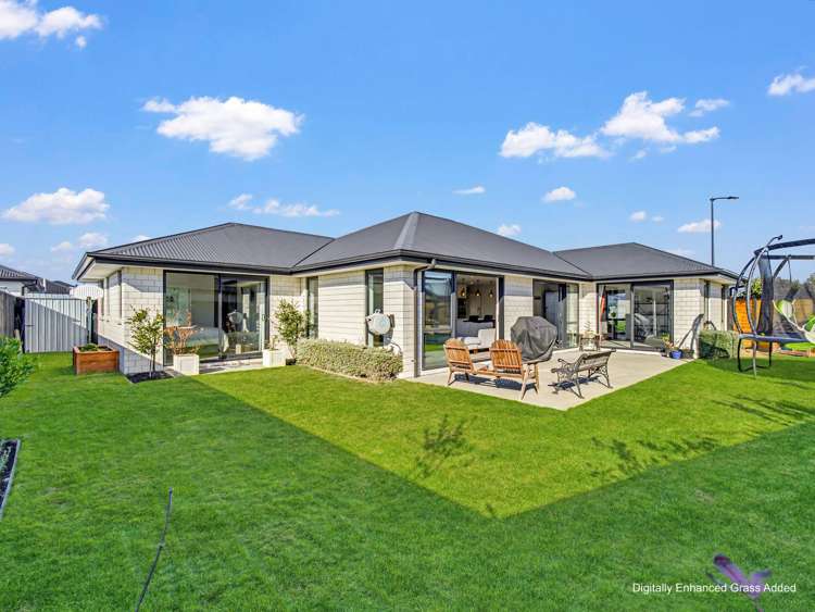 23 Whitehorn Drive_1