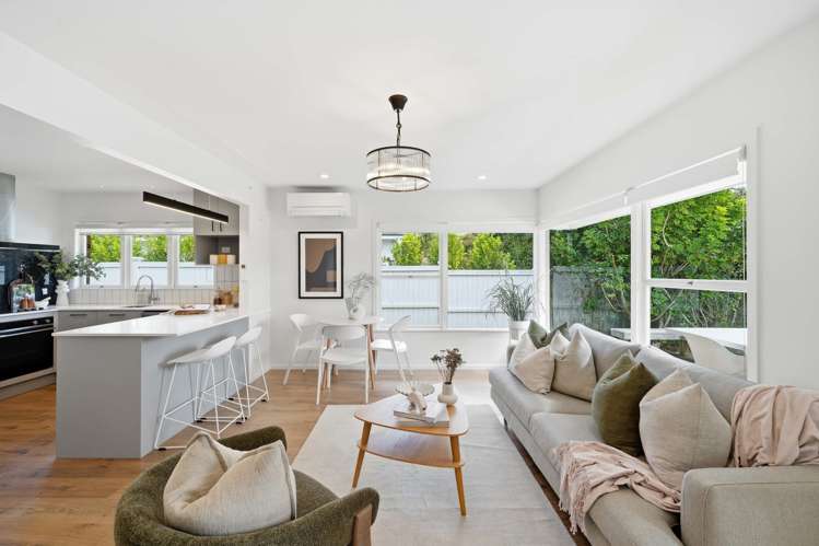 2/3A First Avenue Devonport_1