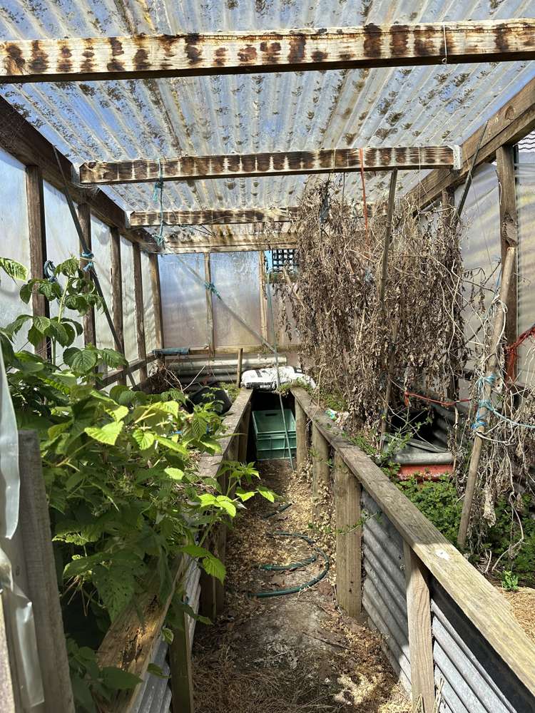 65 Weld Street Hokitika_14