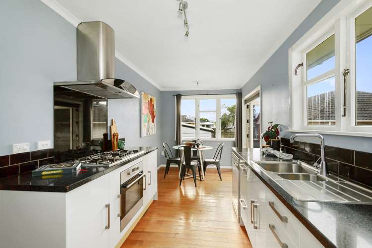 363 George Street Stokes Valley_5