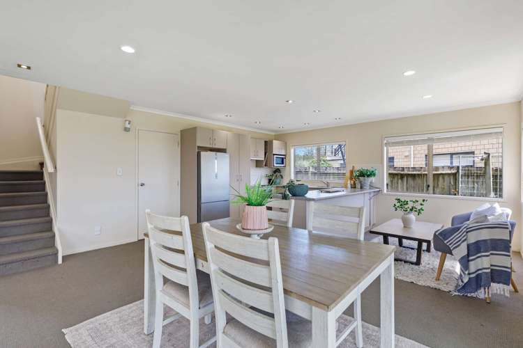 34 Aitkenhead Court Parakai_6