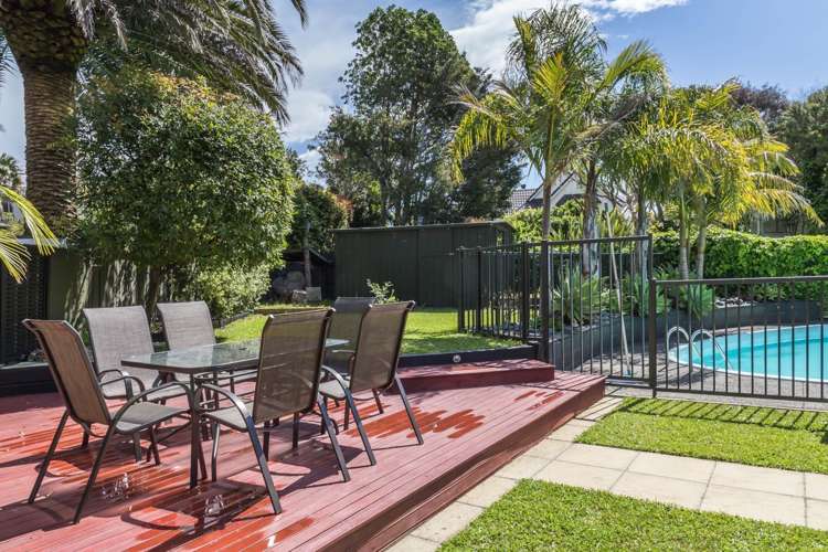12 Puawai Place Northcote_5