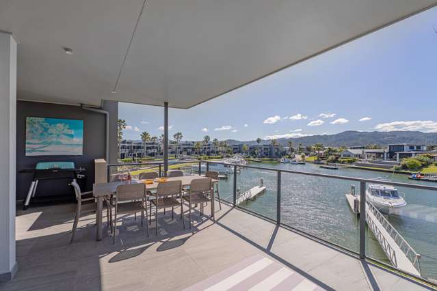 38/73 South Highway - Sovereign Pier Whitianga_1