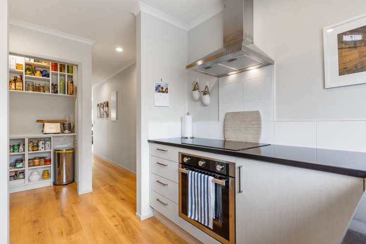 35 Whakawhiti Loop Avondale_8