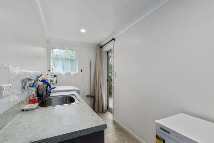 20a Alison Street Hamilton Lake_22