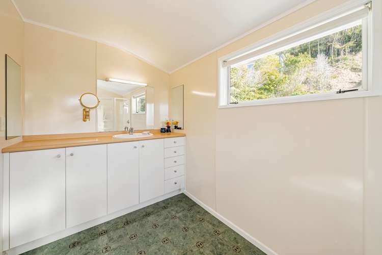 67 Chamberlain Road Karori_17