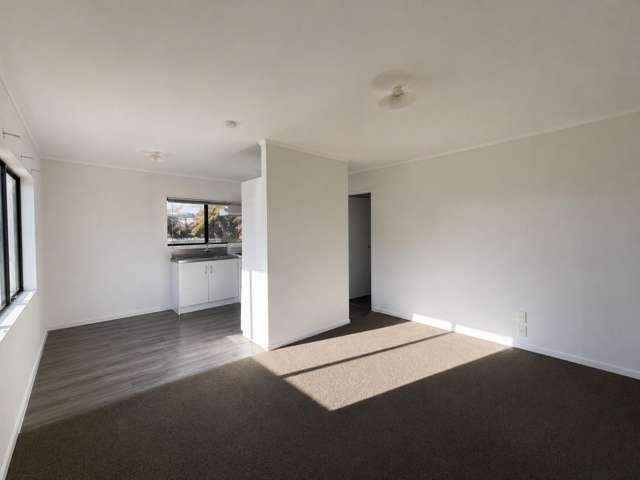 33C Edmund Road 2632_1