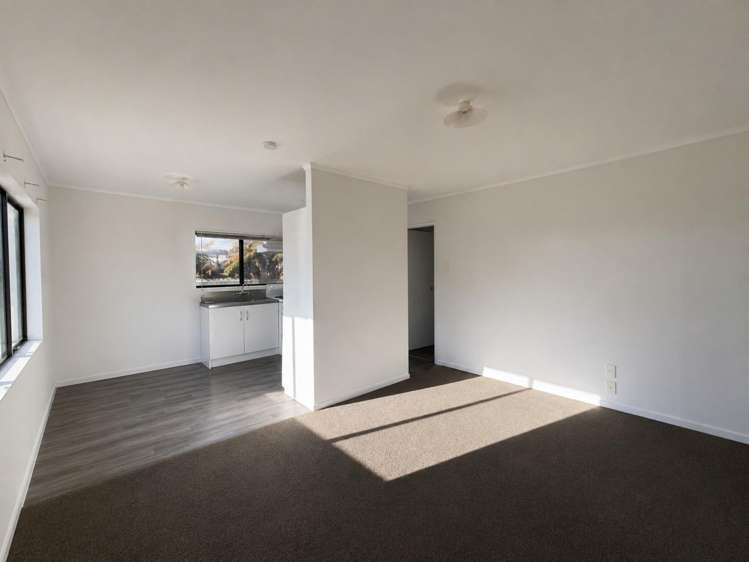 33C Edmund Road 2632_1