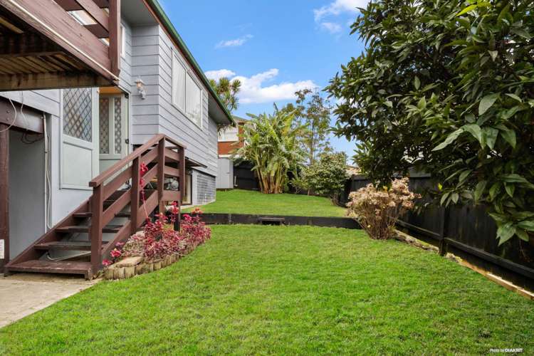 2/159 Gossamer Drive Pakuranga Heights_24