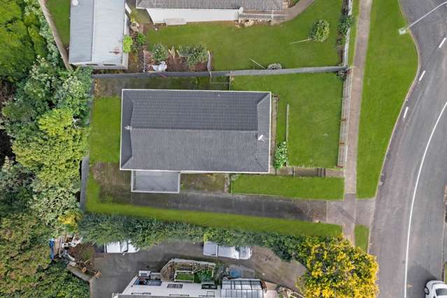 Ready to move In Home in Papatoetoe!