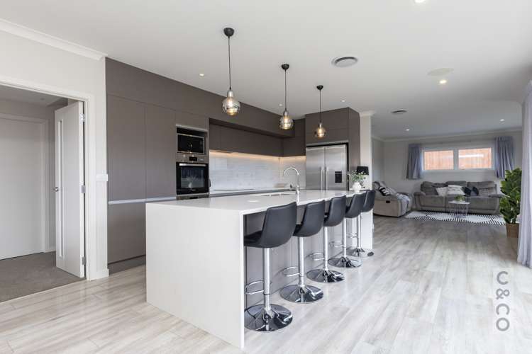 59 Queen Street Riverhead_27